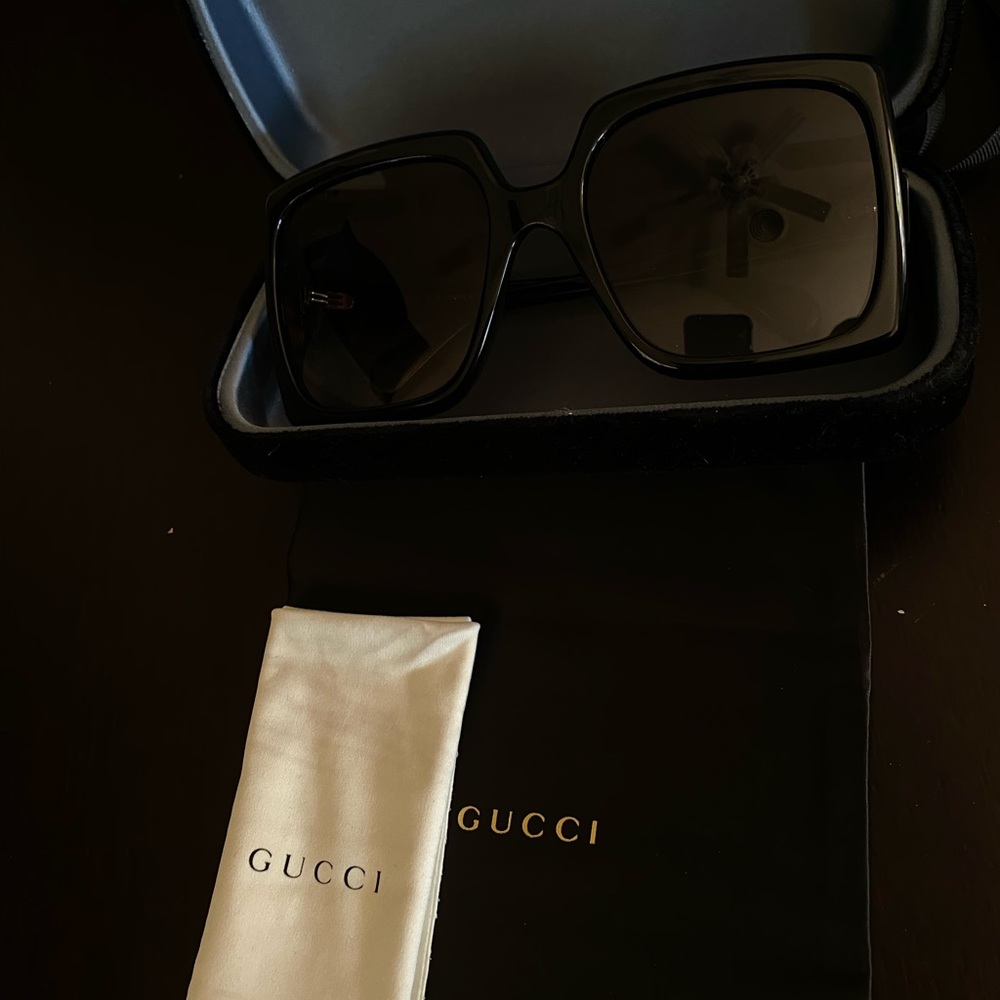 Gucci Glasses Black Square With Case, Glass Wipe and Bag